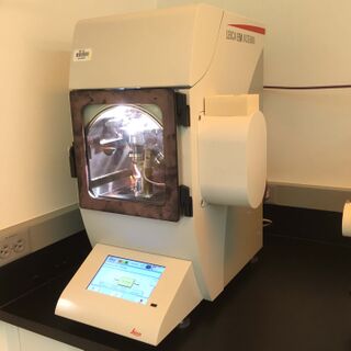 EM-ACE600-Carbon-Evaporator.jpg