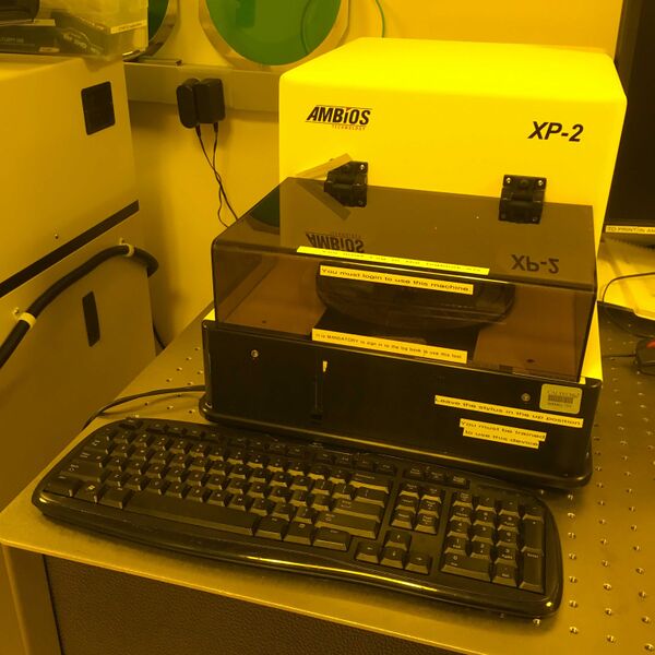 File:Ambios-XP-2-Profilometer.jpg