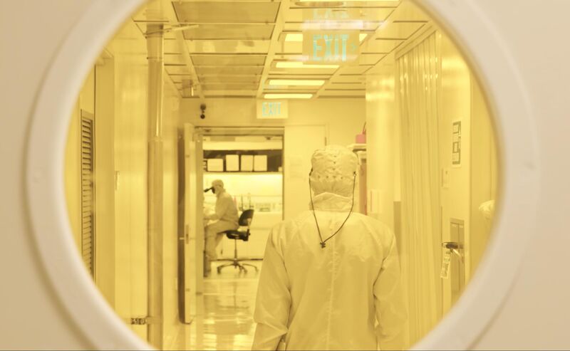 File:KNI-Caltech-Cleanroom.jpg